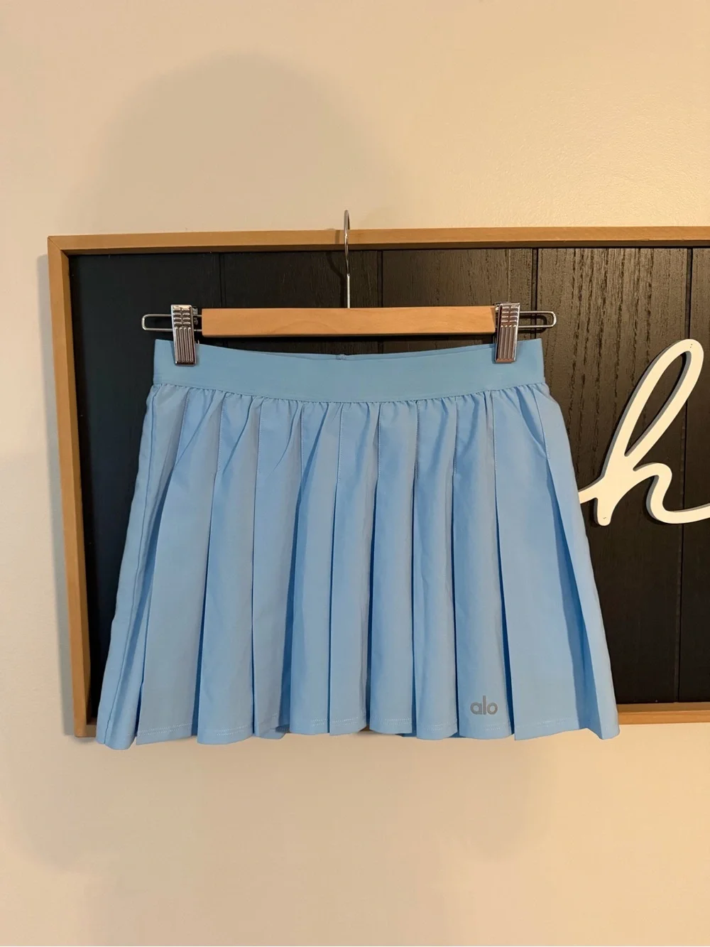 Alo Yoga Varsity Tennis Skirt Blue Skies